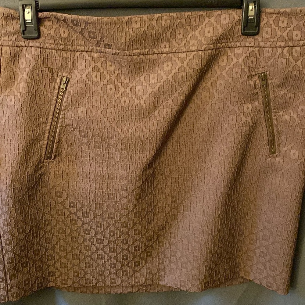 Women’s skirt
